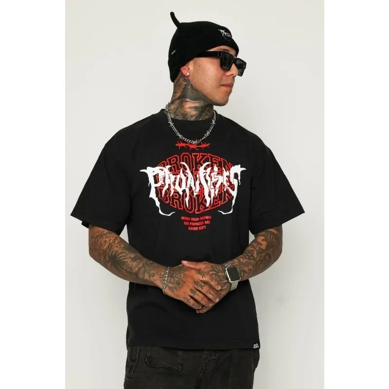 شخصية Y2k تي شيرت قطني كبير الحجم برقبة دائرية وأكمام قصيرة تي شيرت فضفاض برقبة دائرية وأكمام قصيرة للرجال الأوروبيين