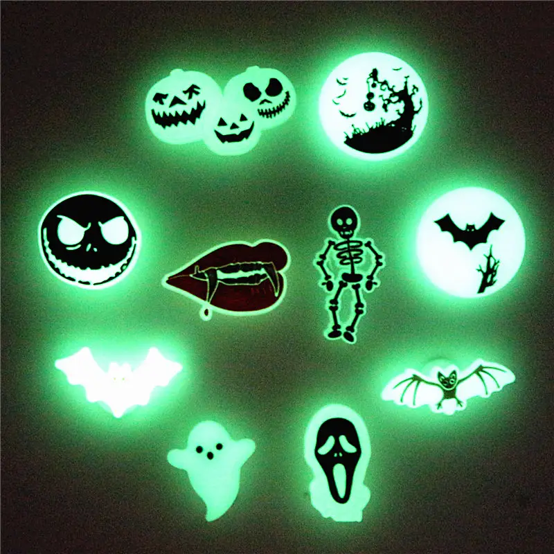 Christmas Nightmare PVC Shoe Charms Luminous Vampire Bat Sandals Accessories Ghost Pumpkin Shoe Decorations Halloween Kids Gifts