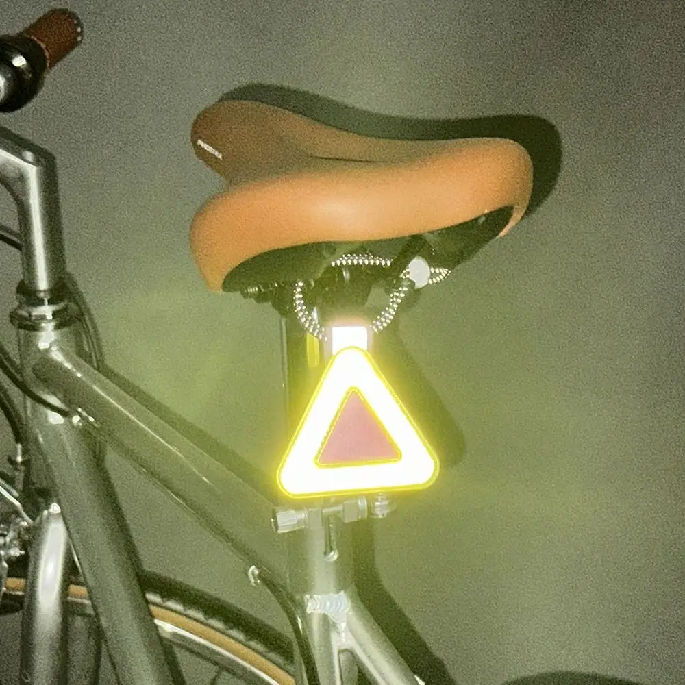 1Pcs Elastic Cord Reflective Triangle Sign with Spring Hook Plastic Safety Clip Safety Warning Hanging Tag