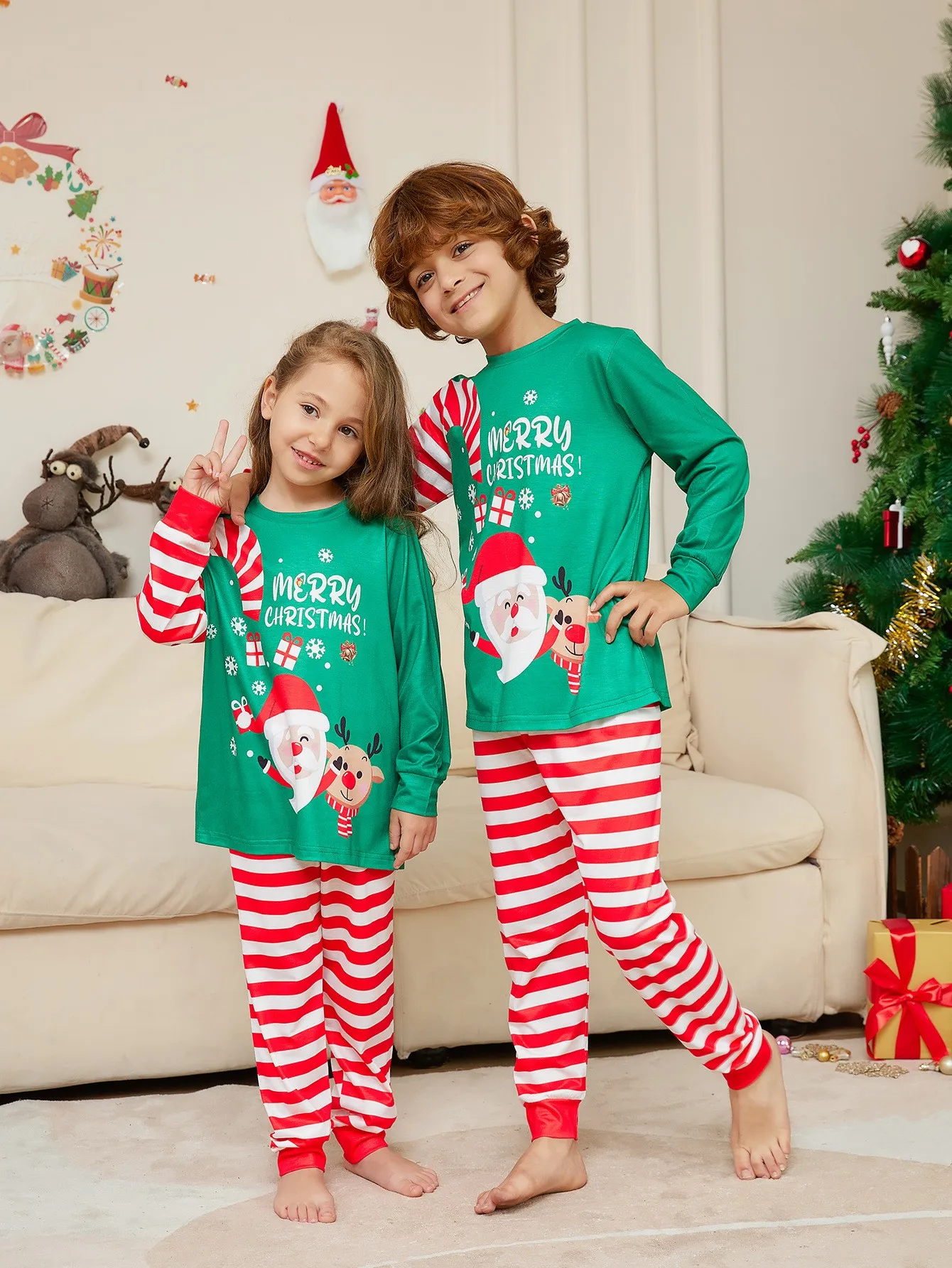 2025 Christmas Family Matching Pajamas Adult Kid Baby Outfits Tops+Pants 2PCS Xmas Sleepwear Pyjamas Dog Clothes