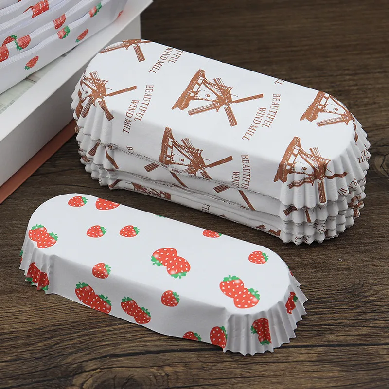 200Pcs Coated Tray Cake Bread Paper High Temperature Oil-Proof Baking Holder Rectangular Strawberry Pattern