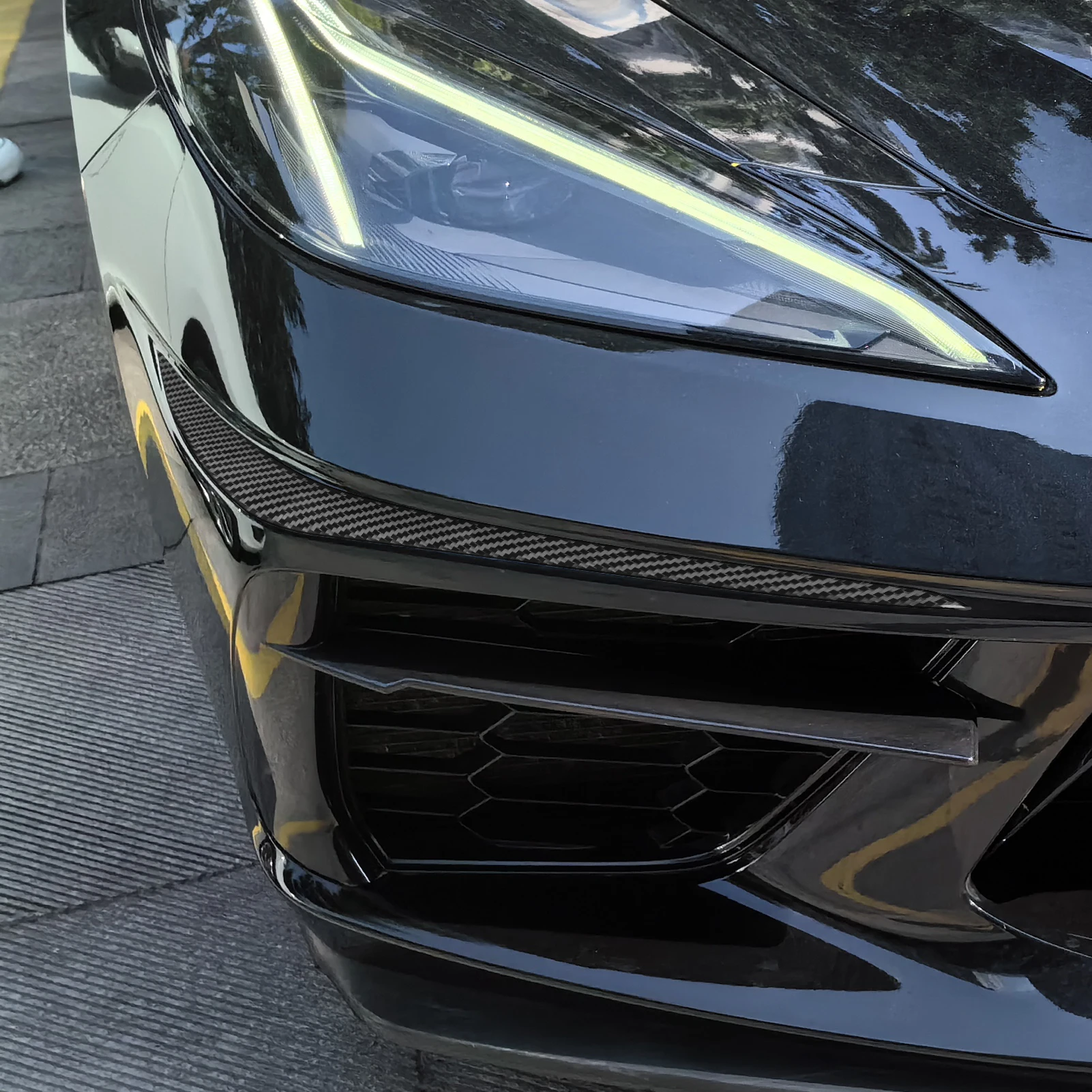 

For Chevrolet Corvette C8 Z51 Z06 2020-2023 Car Accessories Real Carbon Fiber Front Bumper Spoiler Cover Trim Decoration Sticker