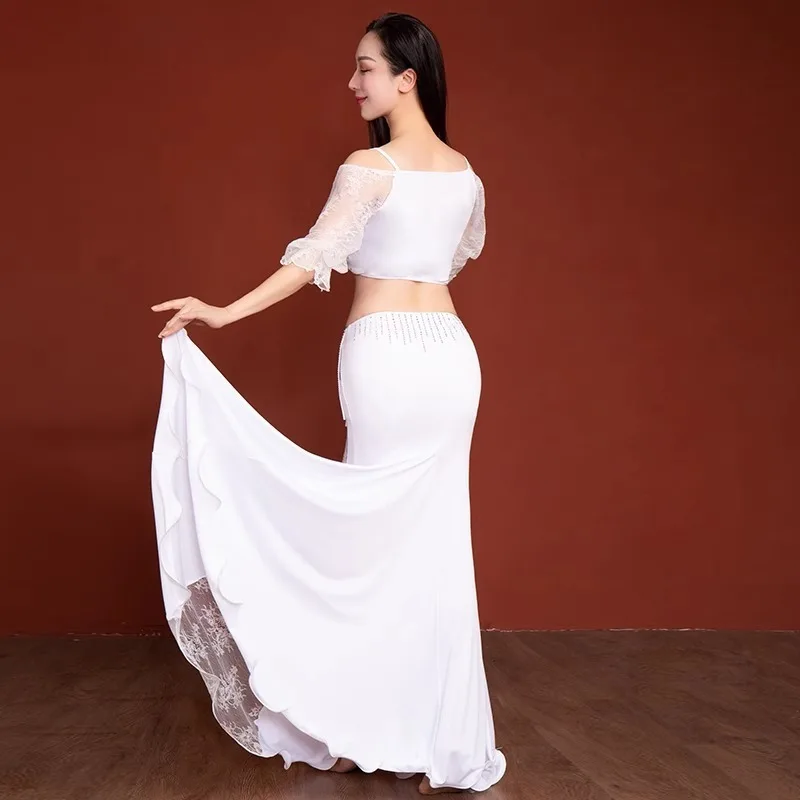 تخصيص ممارسة الرقص الشرقي الزي المرأة الدانتيل الأبيض منتصف الأكمام الخامس الرقبة حجر الراين أعلى الورك ملفوفة ذيل السمكة تنورة طويلة مجموعة