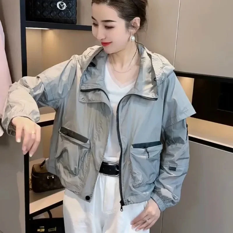 

2025 New Summer Women's Jacket Long Sleeved Hooded Thin Loose Sun Protection Windbreaker Jacket Lightweight Clothes Female Tops