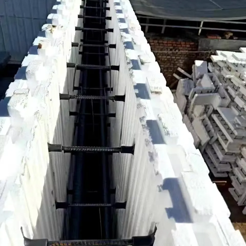 ICF בלווקס – מדריך מעשי למבנים קלים, עמידים ובעלי חיסכון באנרגיה