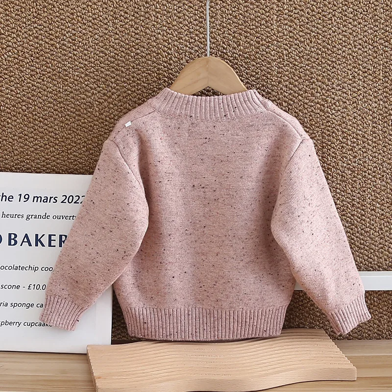 2024 new girls sweater integrated fleece pullover baby girl fleece thickened love knitted tops