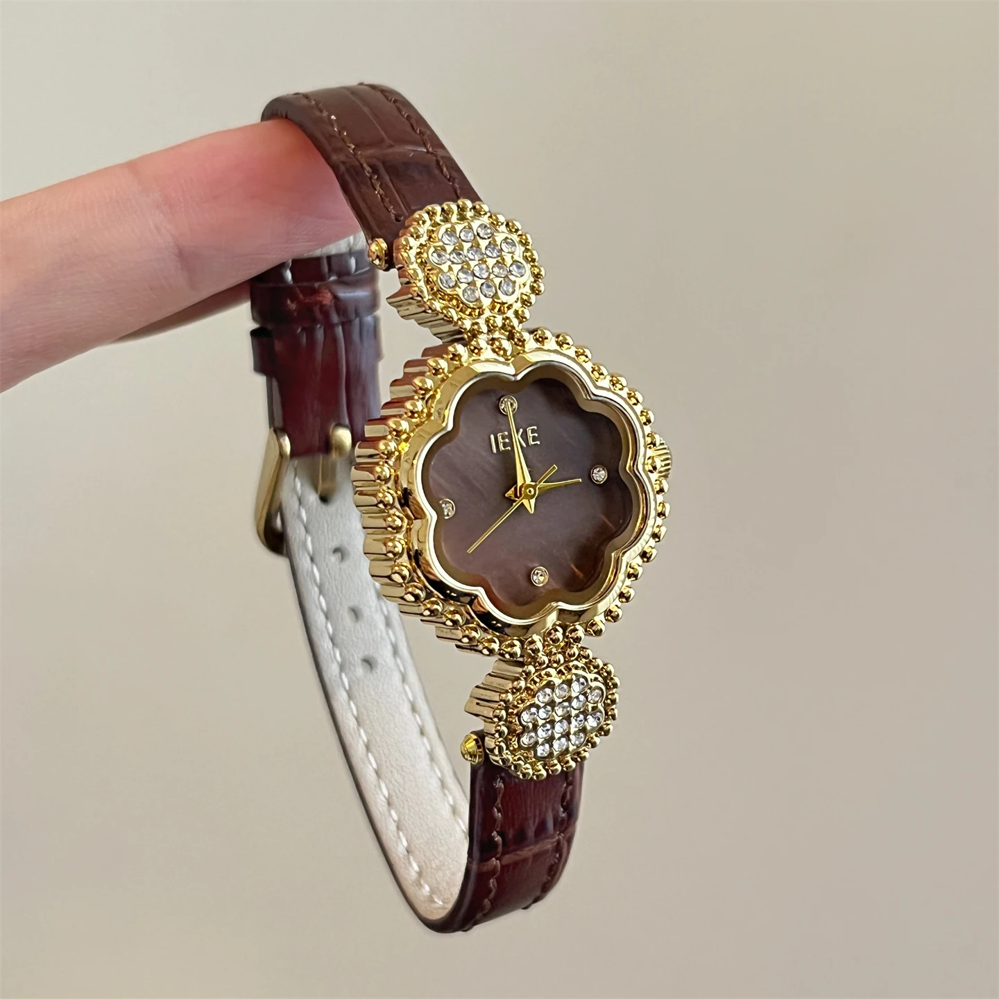 

New Stylish Thin-Strapped Women'S WatchHigh-Value, Simple And Casual Student Wristwatch, Fashionable Quartz Watch, Women'S Gift.