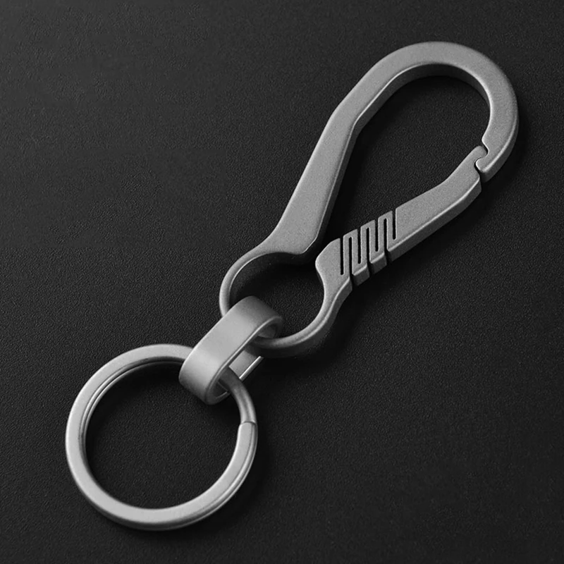 High-Quality Real Titanium Keychain Luxury For Men Key Chain Custom Lettering Lightweight EDC Car Key Rings Holder Accessories