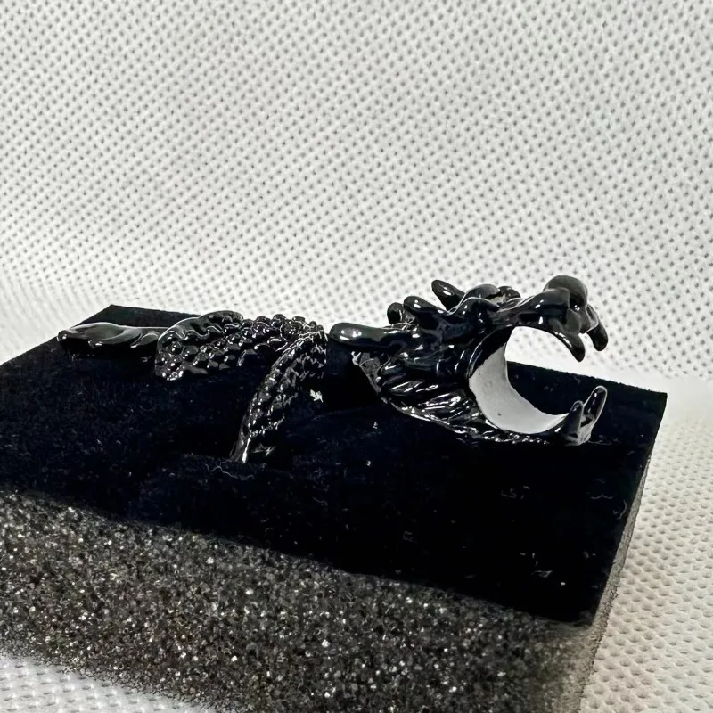 Obezwładnij swoje ręce, kreatywny klips do zapalniczki, niezbędny dodatek do papierosów na prezenty dla dorosłych na ukończenie szkoły i imprezy.