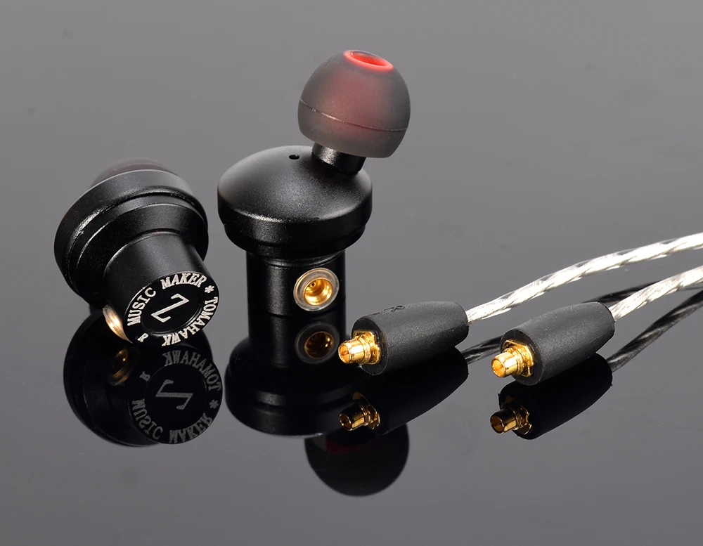 

Newest Musicmaker MusicMaker Tomahawk MrZ ZFRE1 Dynamic Driver High Fidelity IN EAR Metal HIFI Music Earphone w/ MMCX Interface