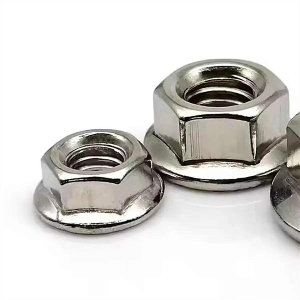 【Limited Offer】100pcs/Box DIN6923 Flange Nut Hex Hexagon Serrated Lock Nut Set Mix Size Stainless Steel