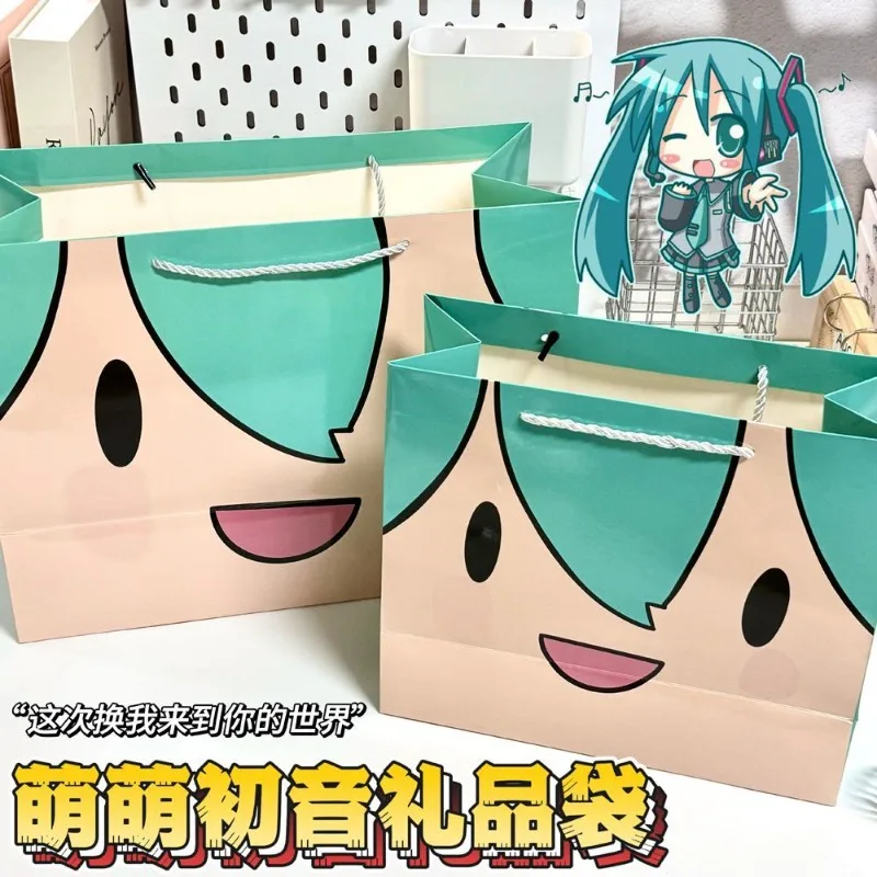 Hatsune Miku bolsa de regalo de dibujos animados lindo compras bidimensionales de gran capacidad portátil regalo de cumpleaños bolsa de embalaje hecha a mano