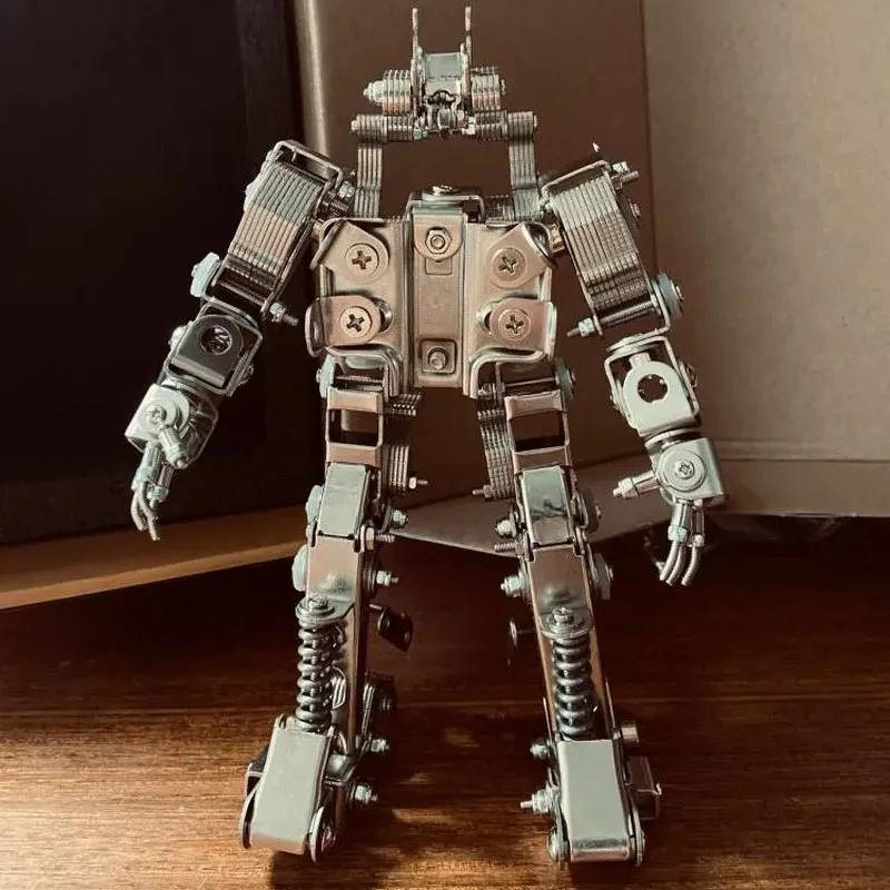 

Mechanical Guochuang Creative Children'S Phone Watch Stand Metal Hand Assembled Robot Model Ornament For Birthday And Festival