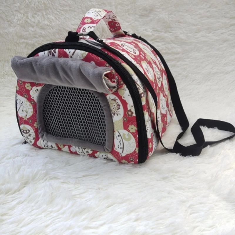 

Теплая дорожная сумка для мелких и средних птиц, таких как попугаи и канарейки, на зиму. Универсальная дорожная сумка для животных, подходит также для белок.