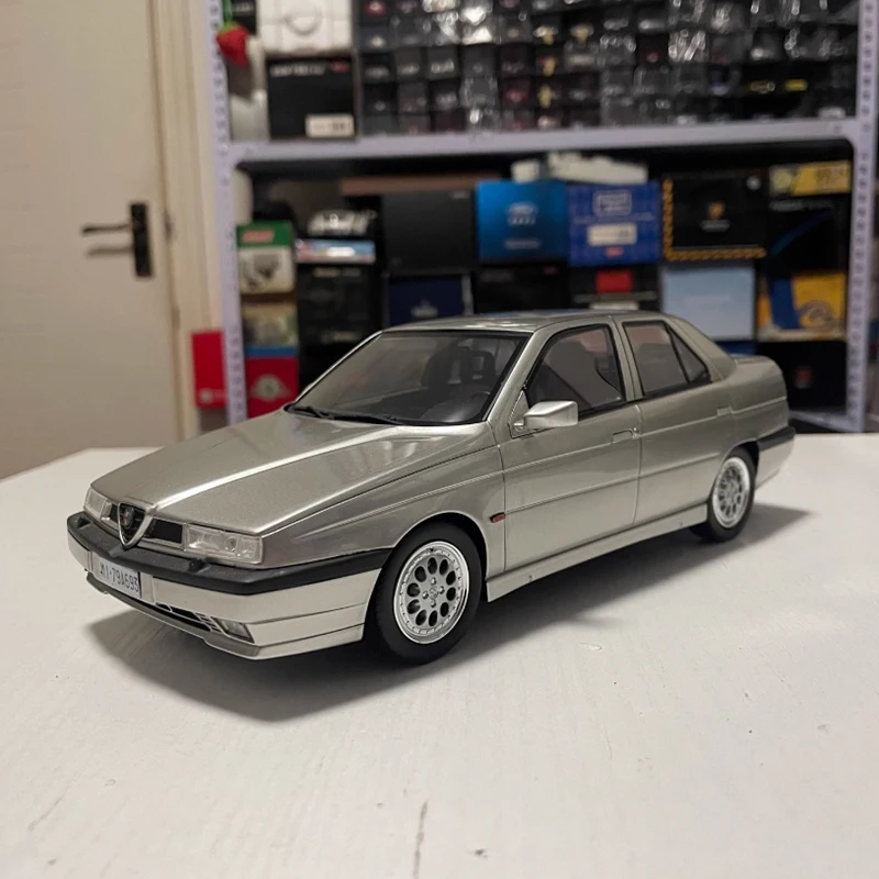 

Масштаб 1:18 Alfa 155 2.0i Q4 1992, имитация модели автомобиля из смолы, классическая коллекция для хобби, украшение для мальчика, подарок, игрушка, статический дисплей