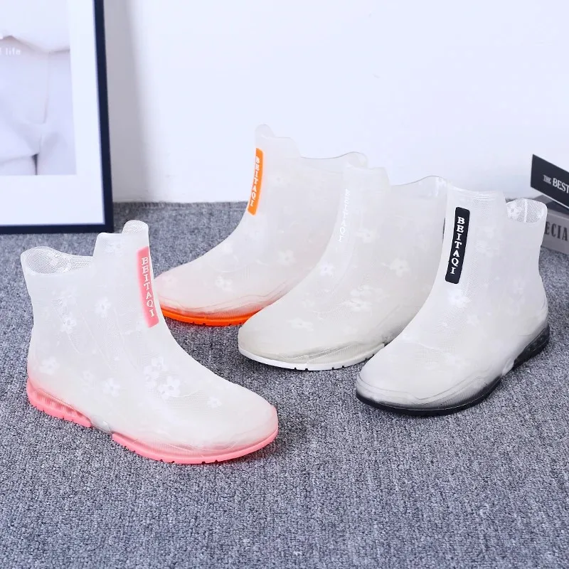 Lady\'s Transparent Crystal Rain Boots Summer Outdoor Non-slip Waterproof Shoes Women Girls Fashion Rain On foot School Boots