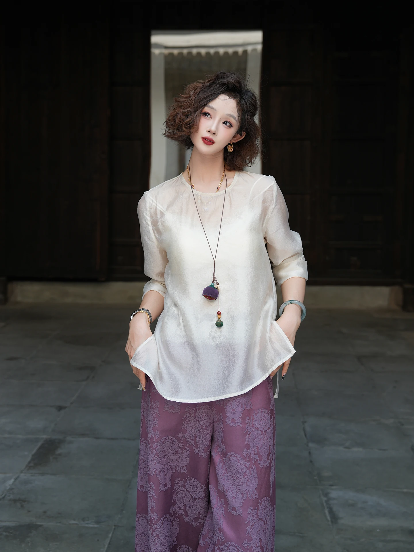 

Женская шелковая блузка Yolo Chinese Sle Long Sve: роскошный легкий топ для защиты от солнца весной, элегантный повседневный стиль