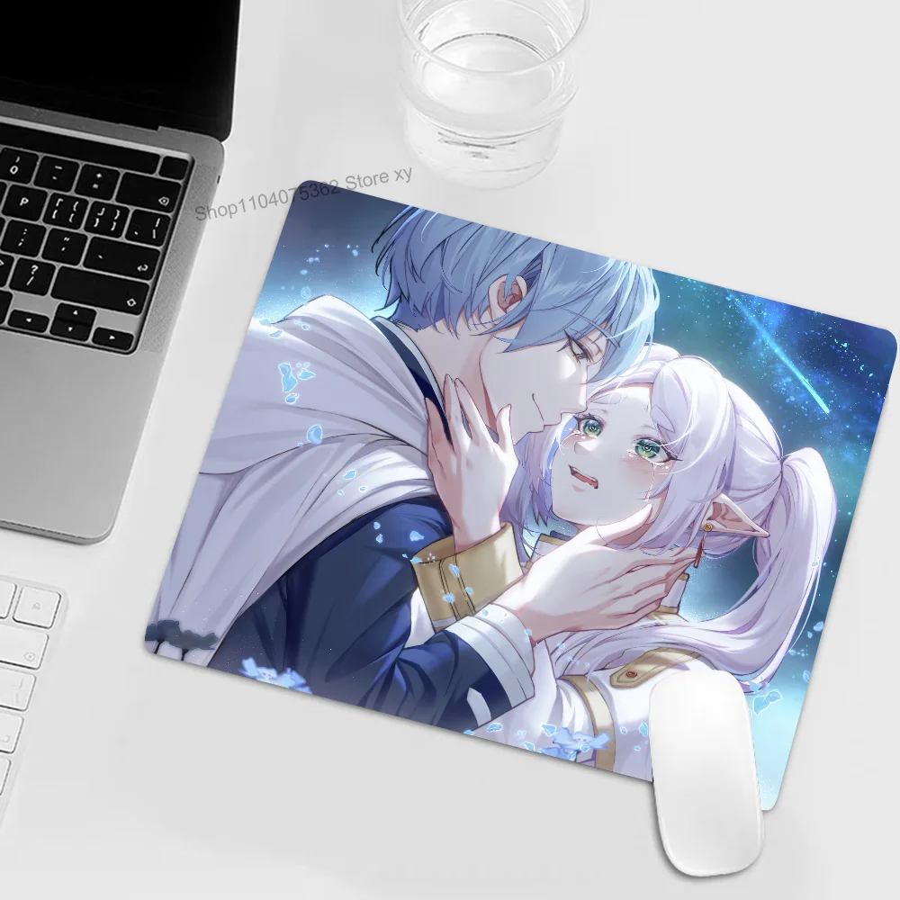 Anime Frieren Mousepad Small LockEdge Mouse Pad For Gamers Computer Desk Pad Rectangular Anti-slip Rubber