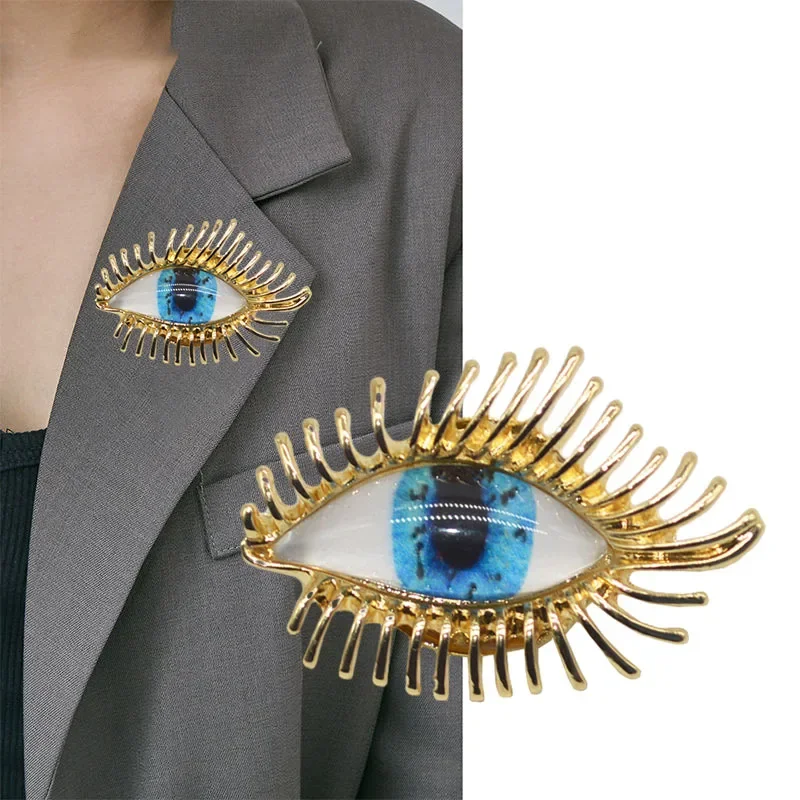

Personalized Women Vintage Eyes of Demon Brooch Pins Exaggerated Trendy Style Girls Evil Eyes Metal Badge Jewelry Accessory