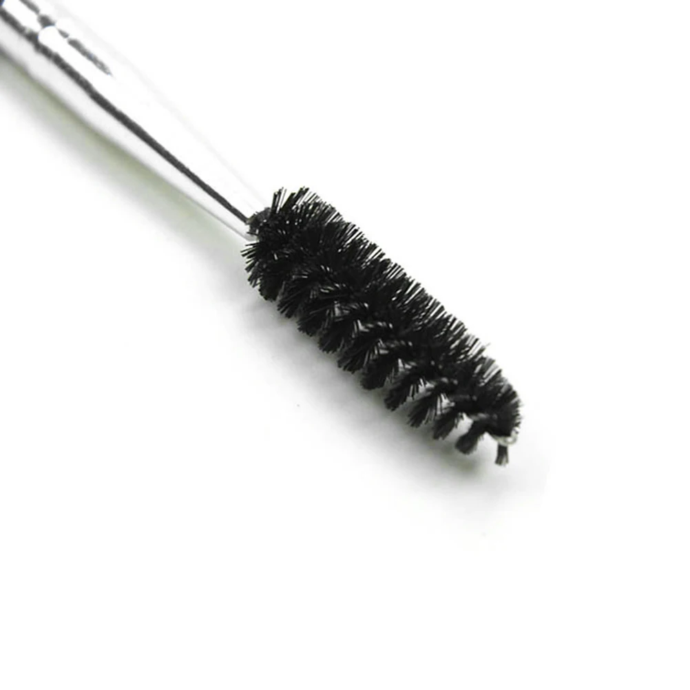 

3Pcs Professional Eyebrow Brush Premium Material Wooden Handle Smudge Brow Definer Ideal for Daily Makeup