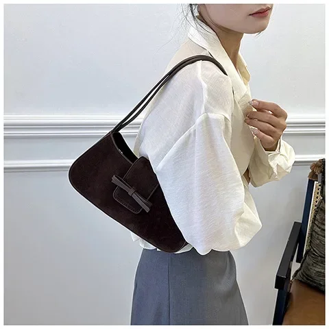 

2025 New Korean Design Shoulder Bag - Slim Matte Structure with Bow Decoration Faux Crossbody for Daily Commute & Style
