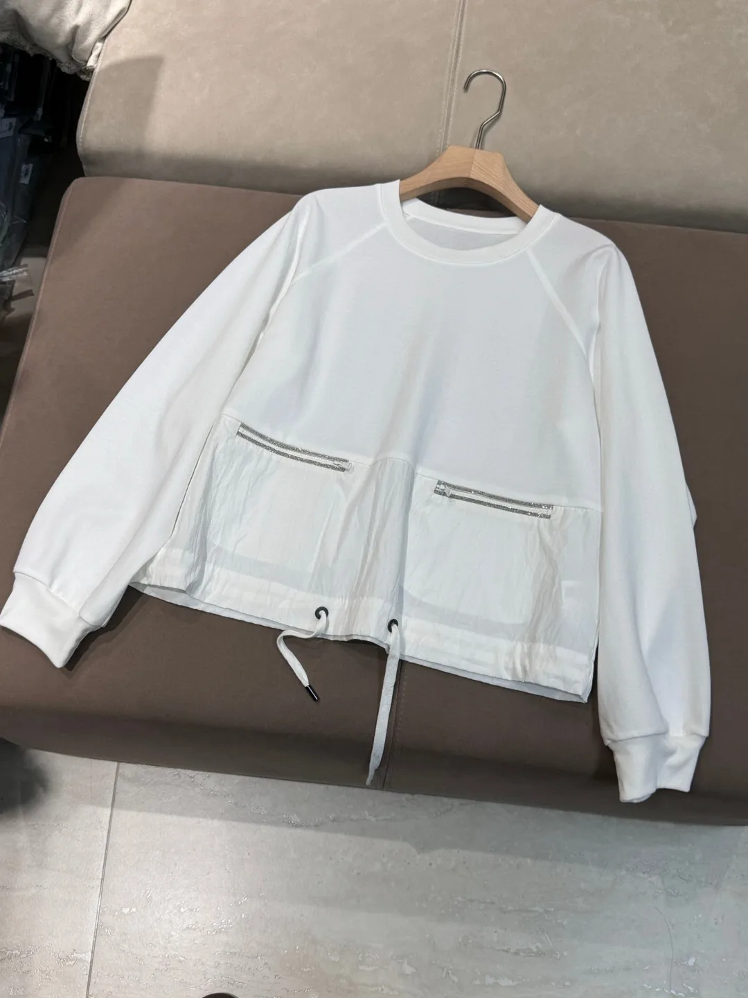 Spring women's round neck long sleeved casual sweatshirt
