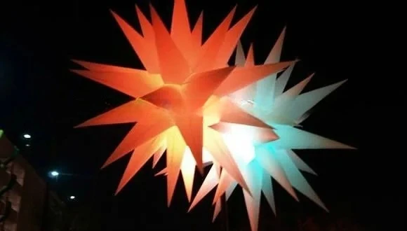Inflatable Curved Lights and Inflatable Sea Urchin Lights for Weddings and  Parties