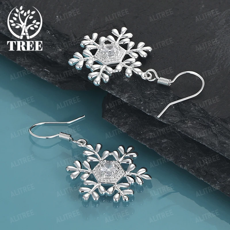 

AAA Zircon 925 Sterling Silver Snowflake Drop Earring Lady Charm Wedding Fashion Design Jewelry Accessories Anniversary Party