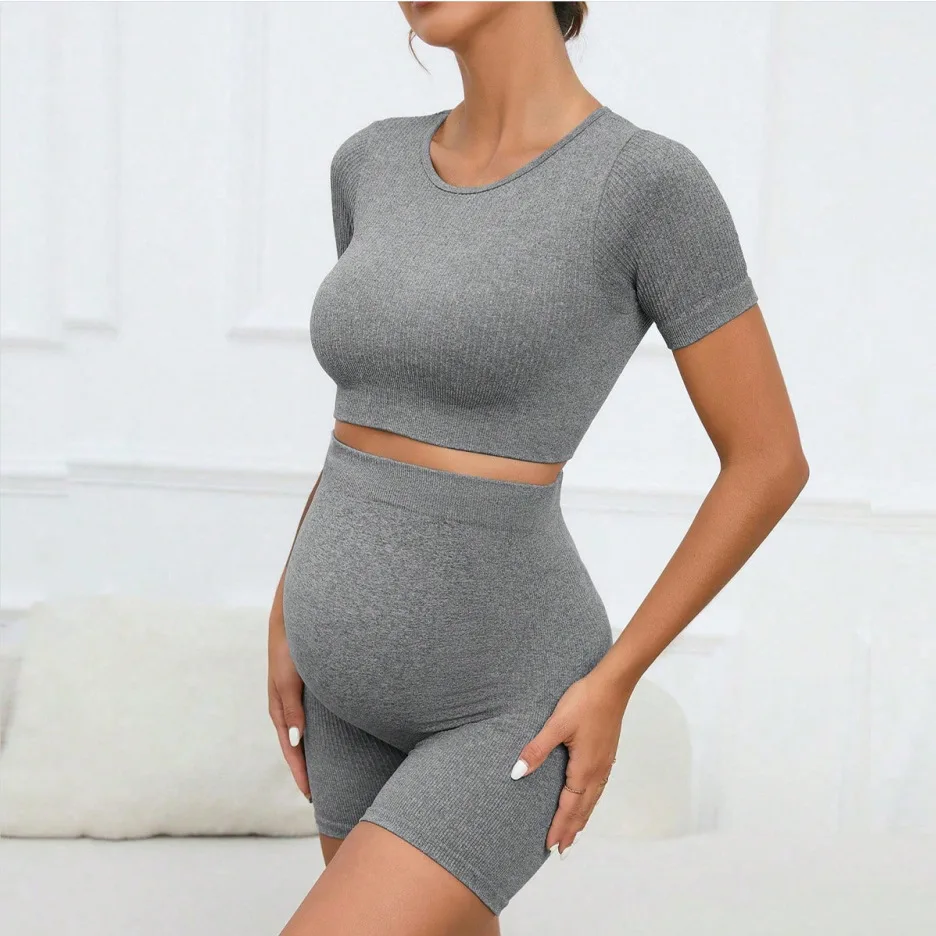 Pregnant Women Seamless Yoga T-Shirt Shorts Set Maternity Fitness Workout Gym Clothing Premama Short Sleeve Yoga Suit Sportswear