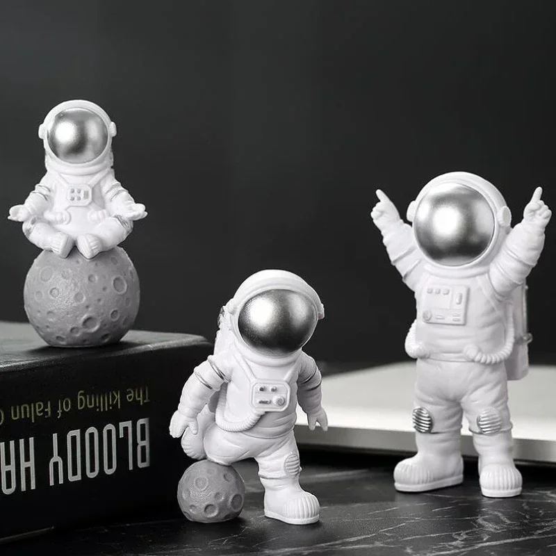 Astronaut Figure Statue for Kids, Spaceman Sculpture, Educational Toy, Desktop, Home Decoration, Model Gift, 4Pcs