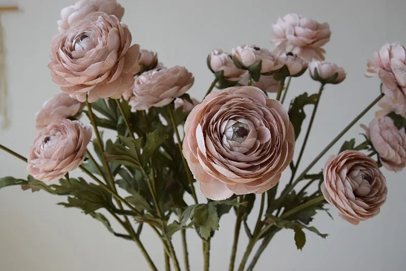 8 Stück Simulationsblumen Seiden-Rote Europäische Klassische Pfingstrosen Hotel-Dekoration Herbst Künstliche Blumen 3-Köpfiger Pfingstrosenzweig – Detail 8