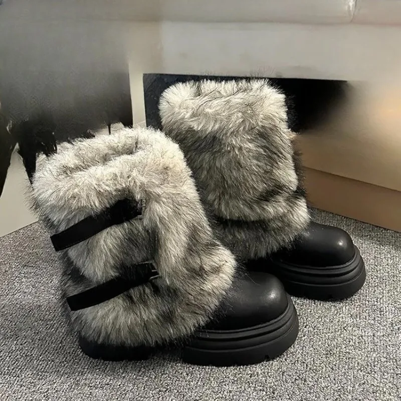 

Metal Buckle Plush Mid-leg Boots Fashion Round Toe Sleeve Platform Anti-slip Wear-resistant Block Heel Shoes