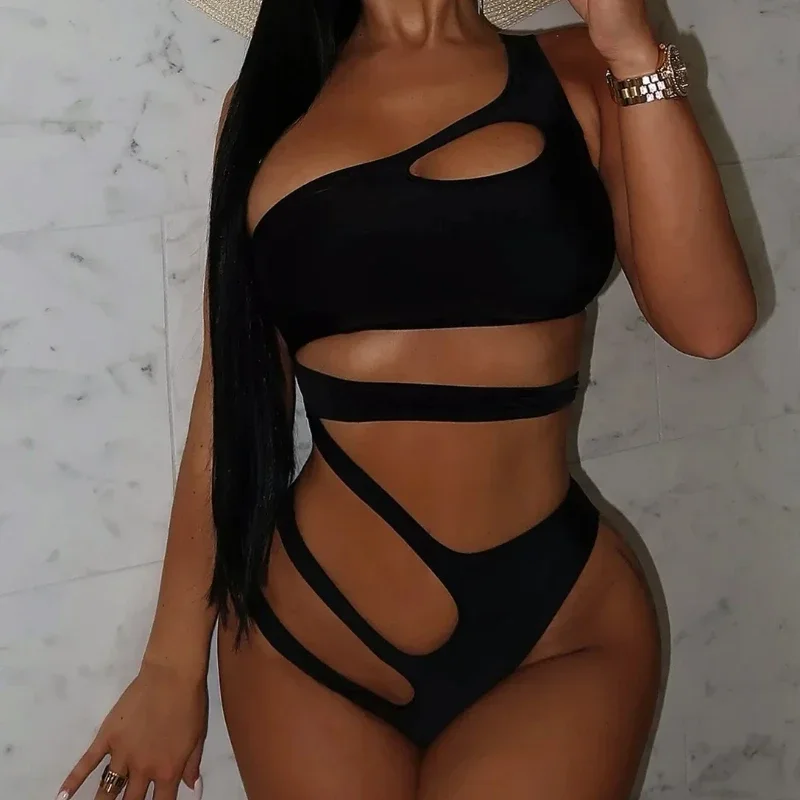 

Сексуальный комплект бикини с вырезами, 2025 г., женский черный бандажный цельный купальник на одно плечо, летний купальный костюм, купальник с высокой талией