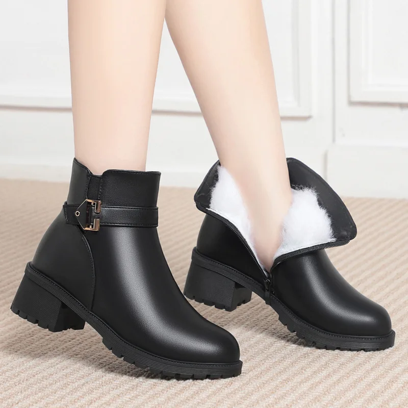 

Warm Fce Lined Winter Wool ort Boots Comfortable Thi Heel Faionable mid Heel Leather oes for Women Mom oes