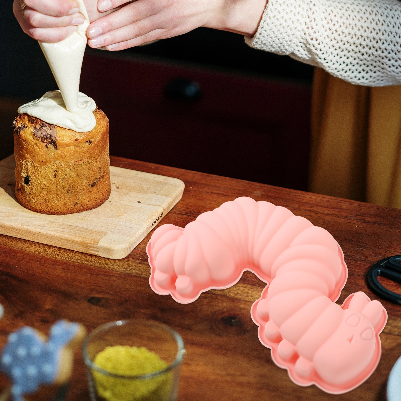 

2Pcs Cute Silicone Baking Mold Caterpillar Shape Non-Stick Chocolate Mold for Candy Cake Cookie Pastry Making Cake Baking Supply