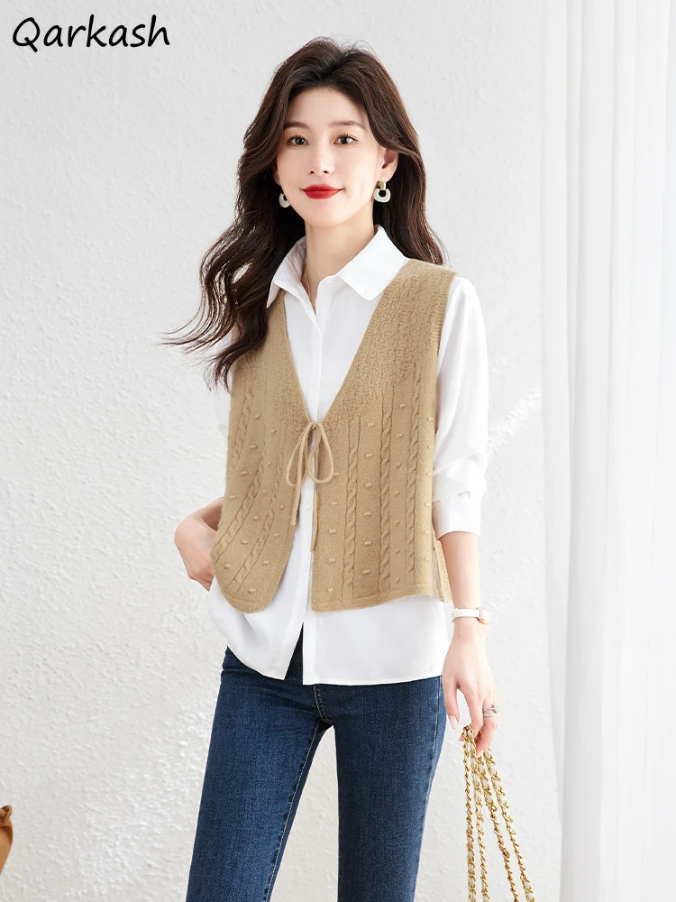 

Chic Vintage Knitted Vests Women Fashion Solid Simple Loose Leisure Soft Young Sweet All-match Popular Sleeveless Coats Girls BF