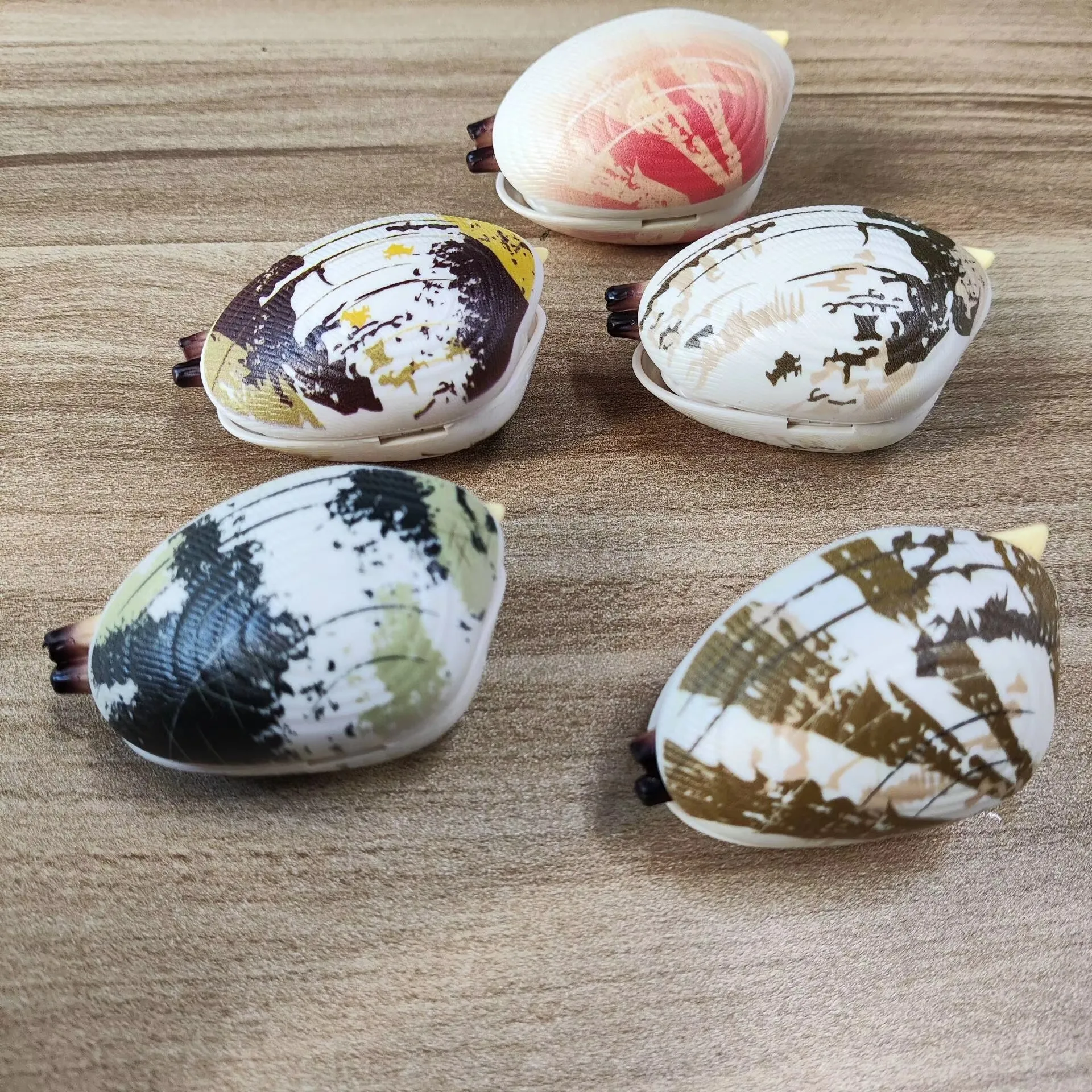 Squishy Fidgets Toys Water Spraying Clam Toy Flower Armor Prank Shell Decompression Summer Fun Spray  Beach Party Water Gifts view 6