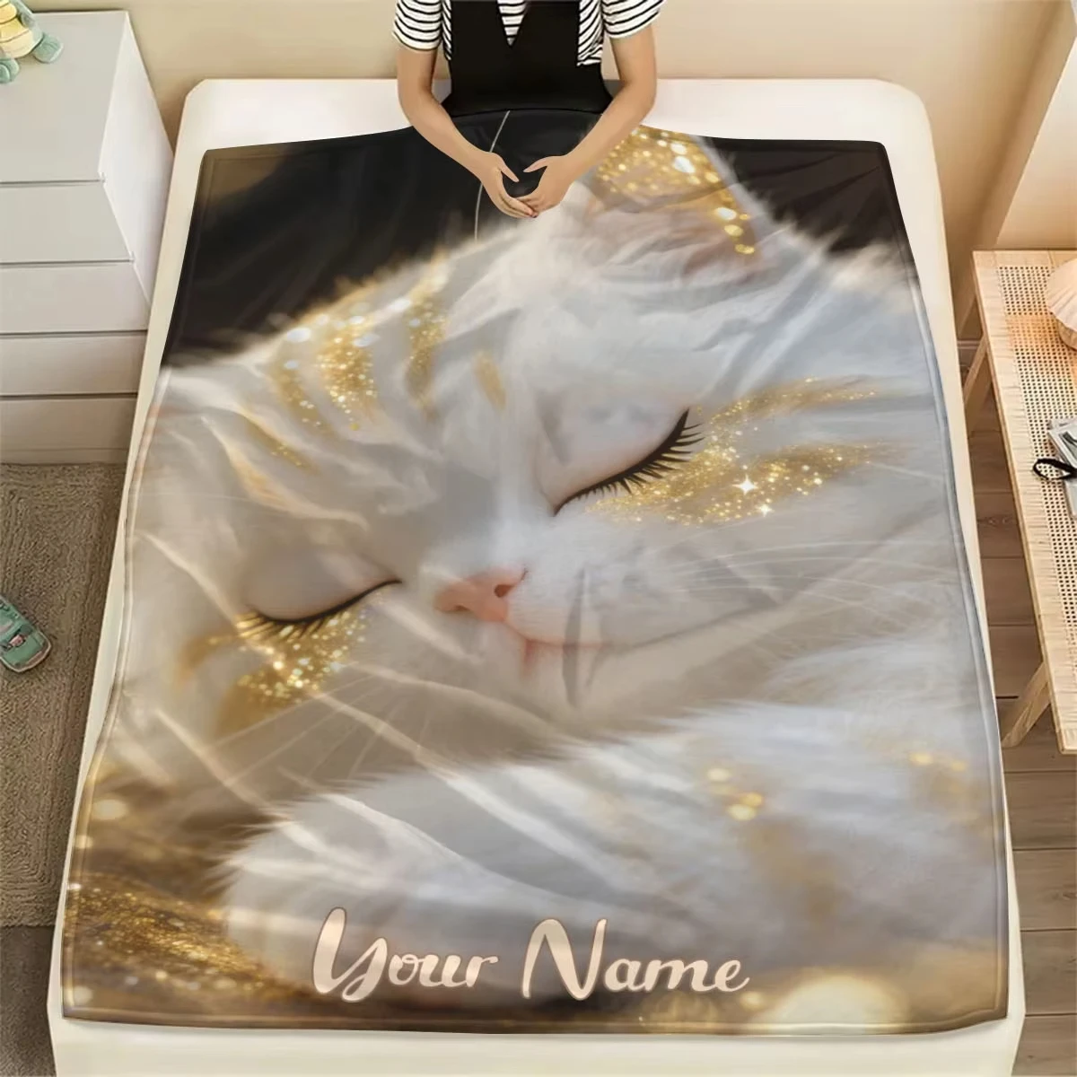 맞춤 이름이 새겨진 몽환적인 고양이 패턴 담요, 황금빛 - Home Textiles Images 리뷰 및 가격