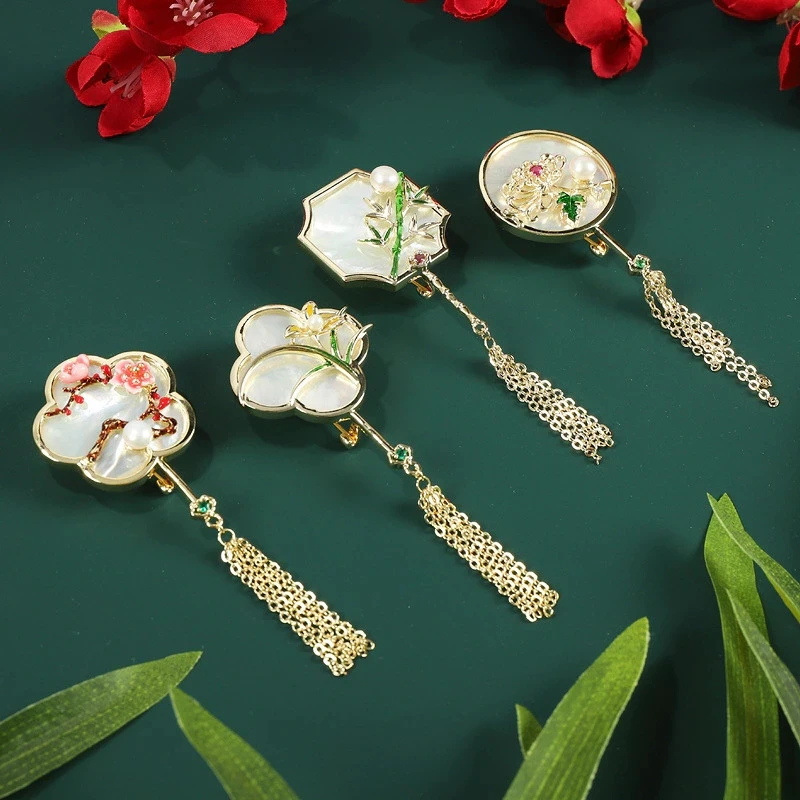 Elegant Orchid Bamboo Fan Shaped Brooches Faux Pearl Tassel Metal Pins Women Girls Overcoat Accessories Badge Jewelry Gifts