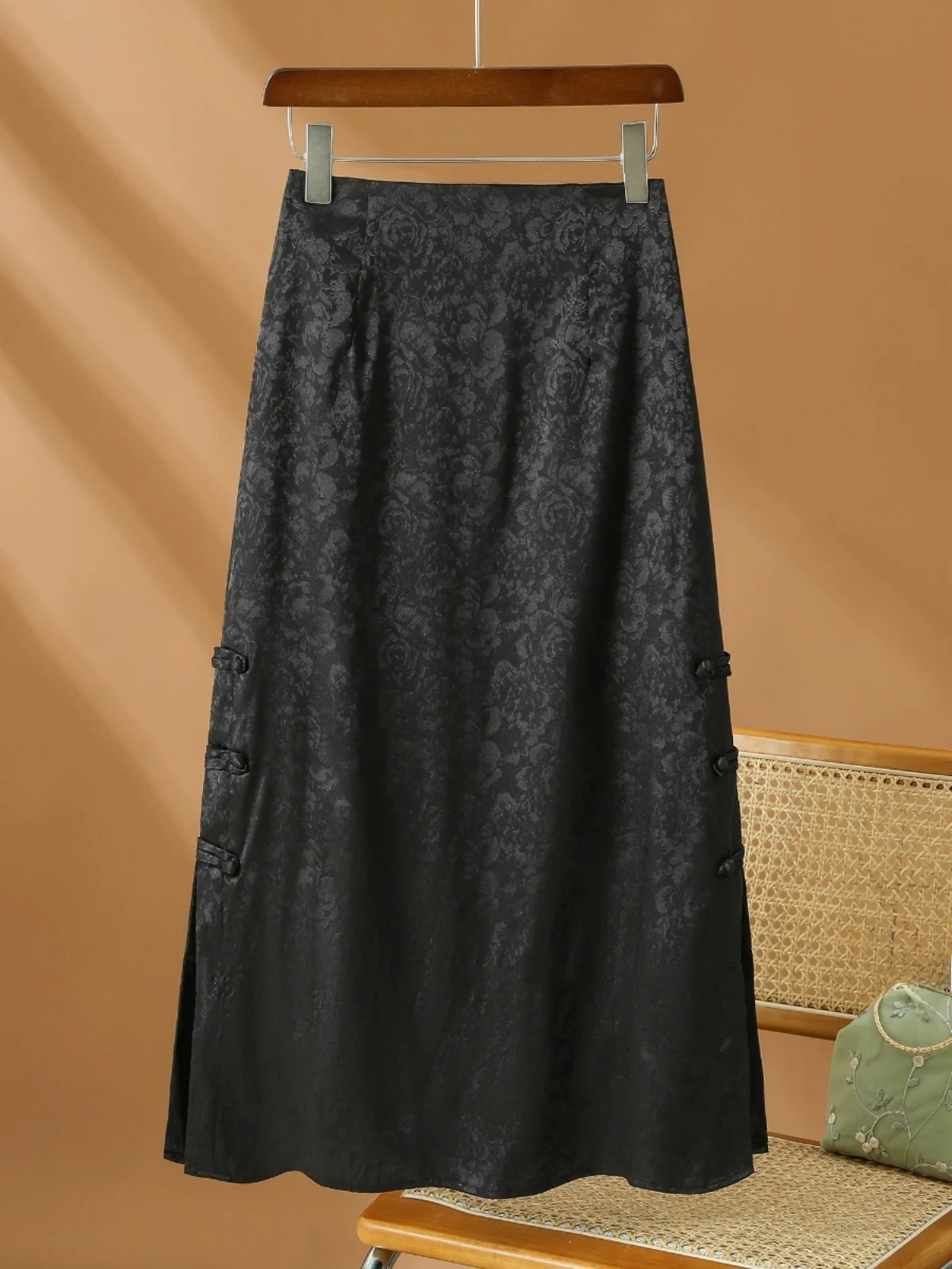 Nieuwe Chinese Sle Nationale Trend Acetaat Satijn f Rok Dames Lente Zomer Ontwerp Knop Hoge Taille Afslanken Halflange...