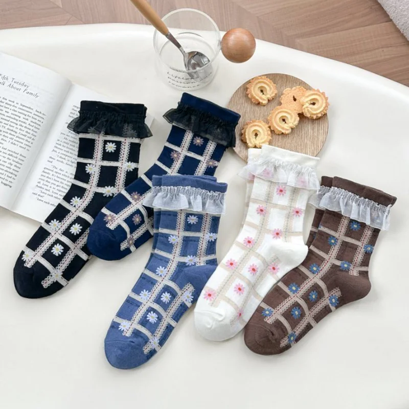 

Cute Lolita Women Socks Fashion Lace Edge Korean Style Daily Homen Casual Long Socks Lady Autumn Winter Happy Print Fashion Sock