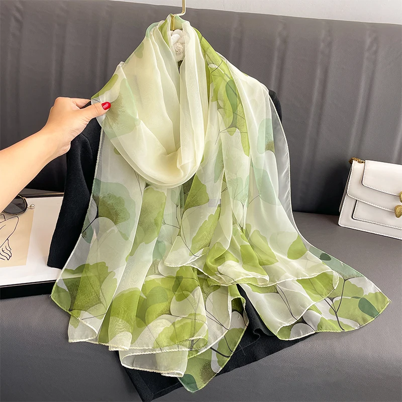 Silk Beach Stoles Women Summer Hijab Scarf Luxury Print Sunscreen Shawl Wraps Bandana Ladies Head Scarves Large Foulard Echarpe