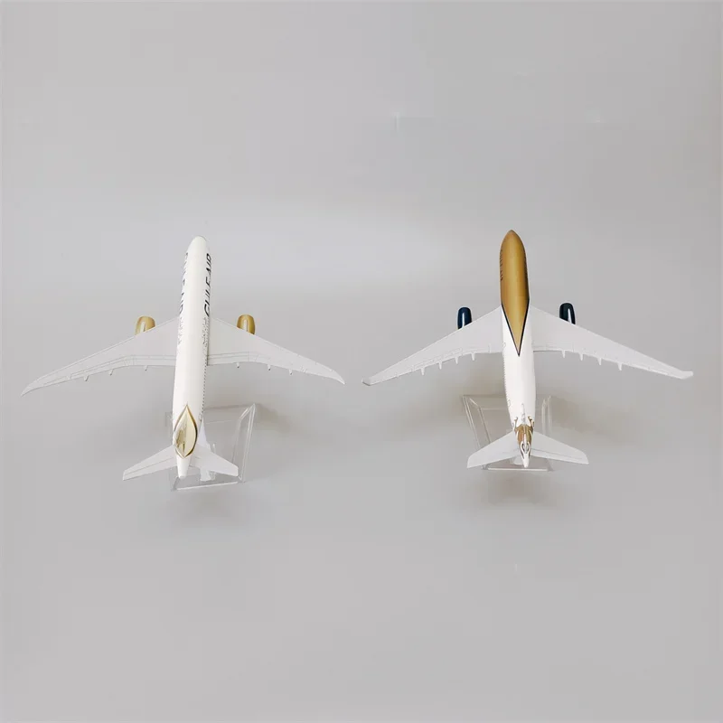 16cm Bahrain Airways GULF Air Airbus A330 / Boeing B787 Airlines Alloy Metal Diecast Airplane Model Plane Aircraft with Holder