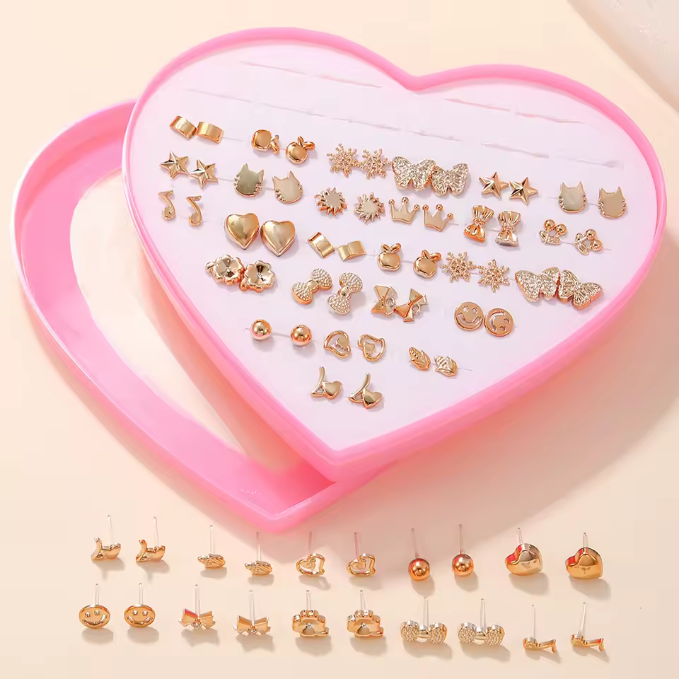 New Design Random 36 Pairs/Lot Lovely Mini Earing Cute Snowflakes Cat Butterfly Stud Earrings For Girl Fashion Daily Ear Jewelry