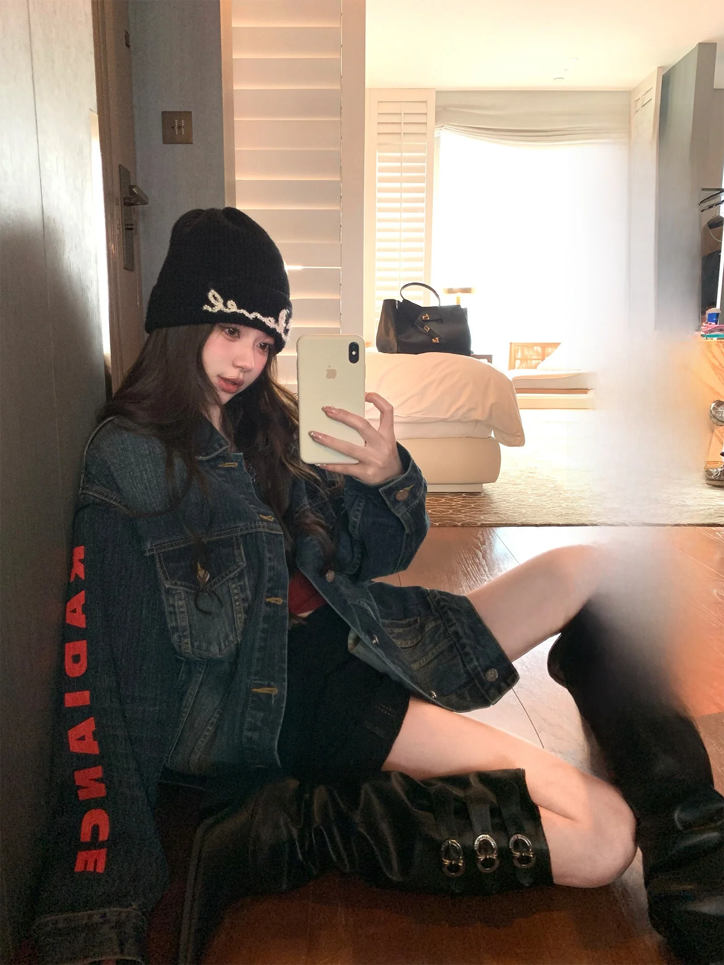 

Джинсовая куртка Chen Jin Early Spring Rebellious Denim Player American OS с цветным принтом, женская, с длинными рукавами