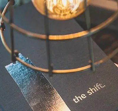 

The Shift Book by Ben Earl -Magic tricks