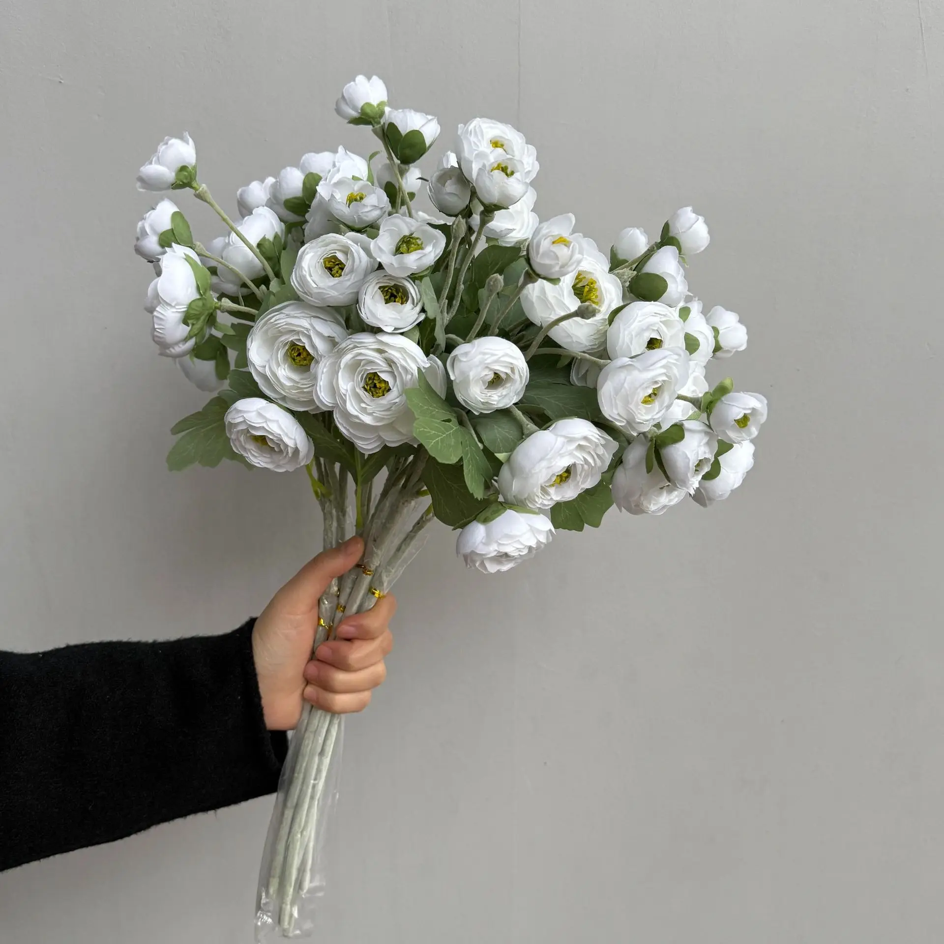 5-teiliges Set Künstliche 7-köpfige Tau-Lotusblumen für Heimdekoration, beflockte Kamelien, Brautstrauß, Seidenblumen, Hochzeitsdekoration, Party-Blumen, künstliche Blumen – Detail 6