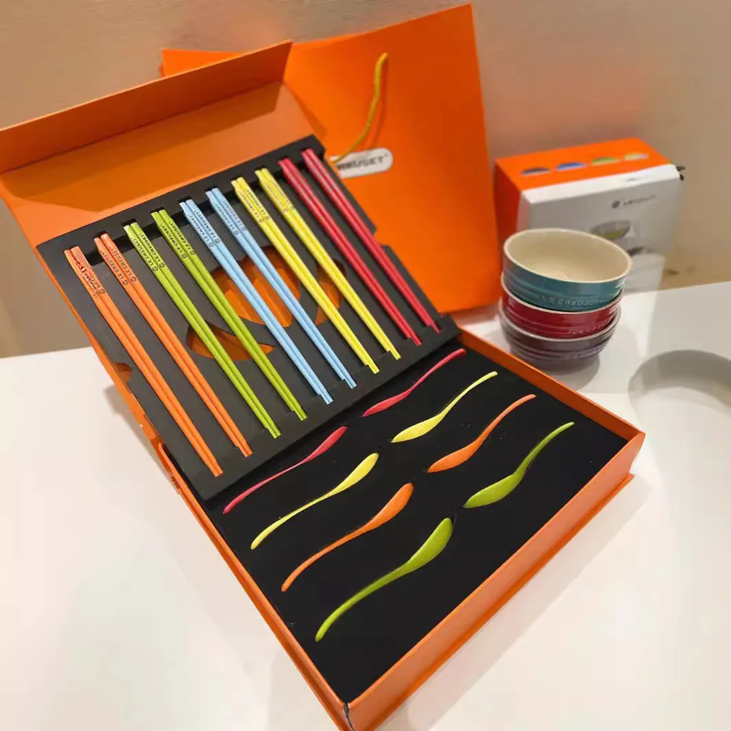 Hot French Le Creuset Rainbow Ceramic Chopsticks Healthy Dining Set Box Colorful Tableware Home Kitchen Dining Accessories Gift