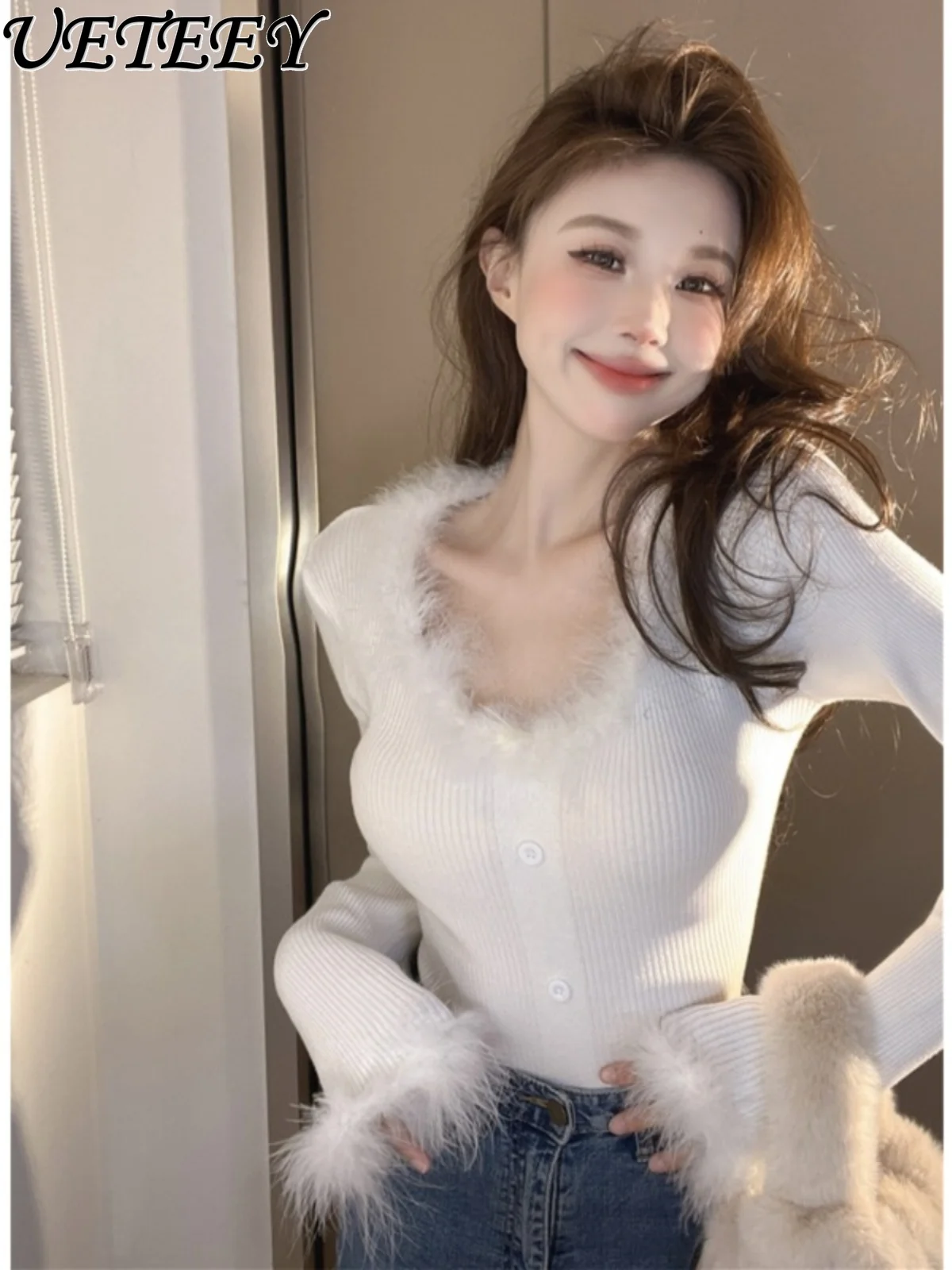 Pure Desire Low Round Neck Long Sleeve Soft Glutinous Sweater Women Autumn Winter Slim Fit Patchwork Short Plush Pullover