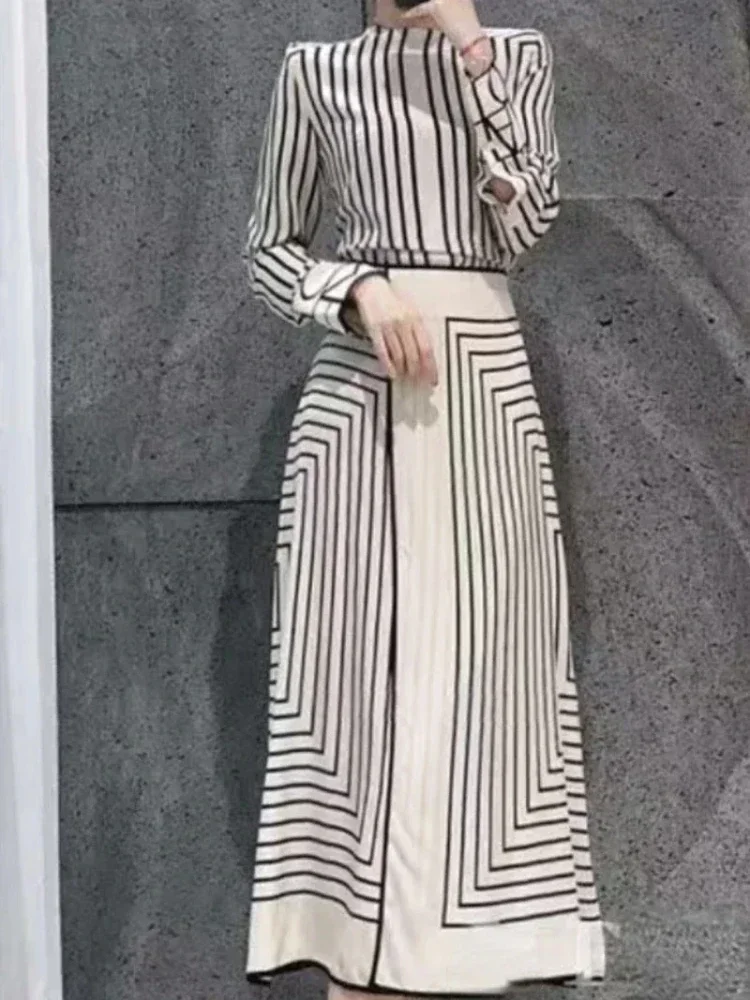 Summer New Casual Fashion Long Midi Skirt High End Hepburn Style Black White Striped High Waist Light Luxury Design Women Skirt